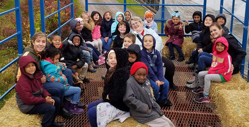 First grade Atoms enjoyed a field trip to North Star Orchards